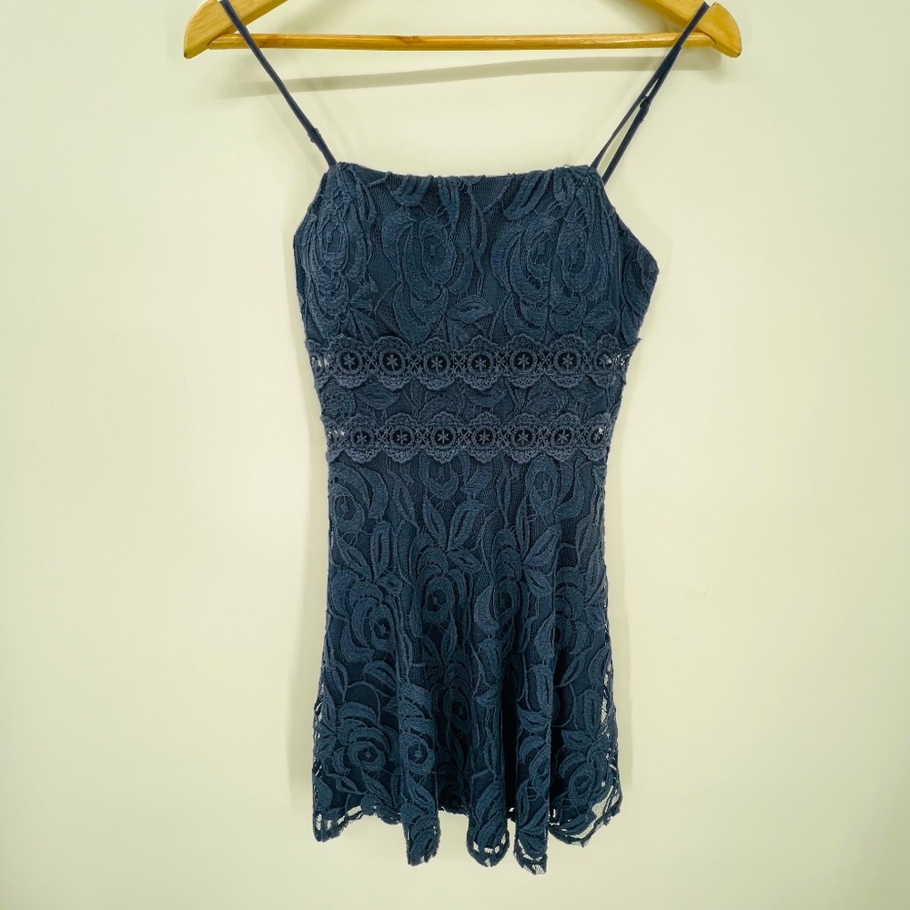 B. Darlin Lace Navy Baby Doll Mini Dress 3/4 Y2K Coquette Party HOCO Graduation